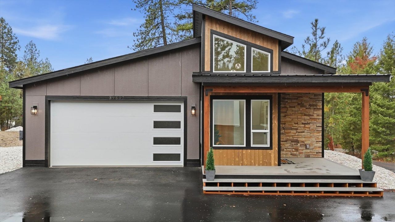 39897 Sunset Bay Rd, Loon Lake, WA 99148 Main Photo