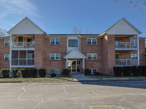3211 Heritage Square Drive, Unit 4, Colerain Twp, OH 45251