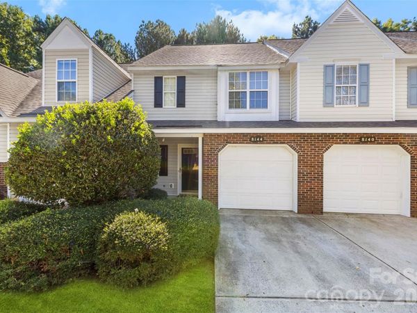8144 Christmas Court, Charlotte, NC 28216