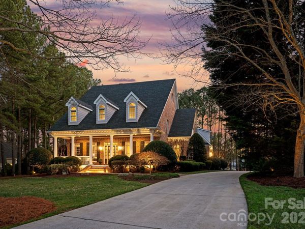 106 Gammon Point Court, Mooresville, NC 28117