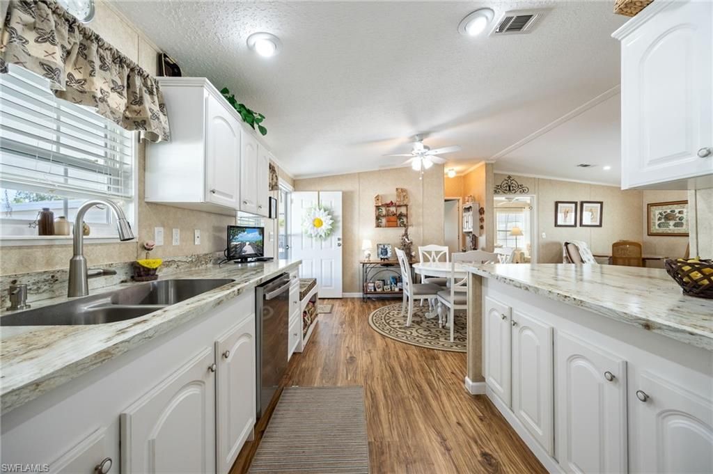 438 Snead Dr, North Fort Myers, FL 33903 Photo