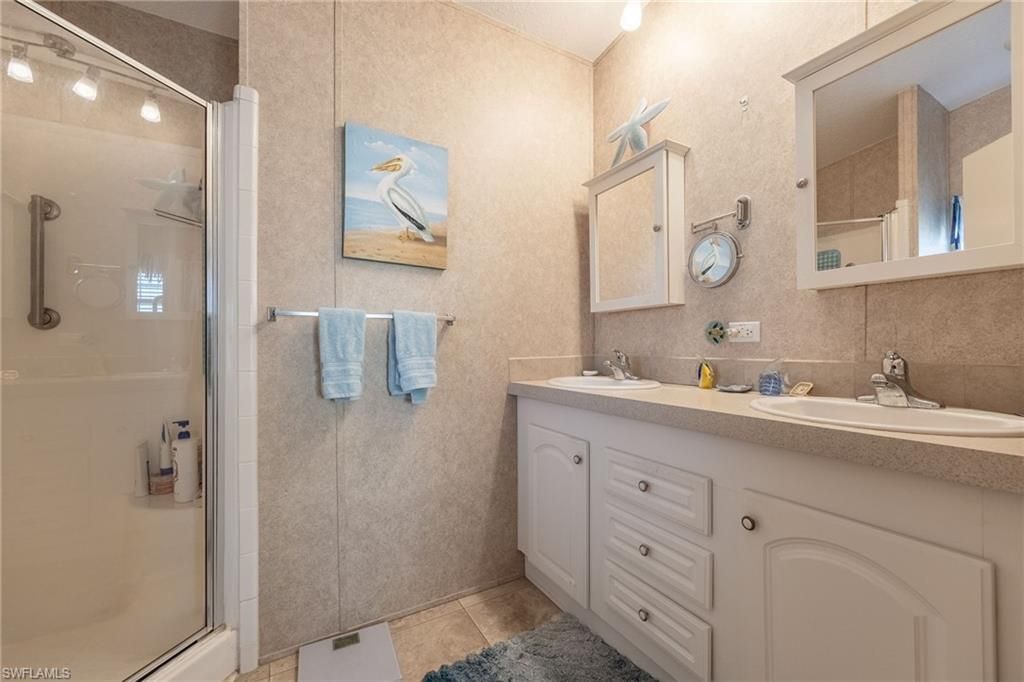 438 Snead Dr, North Fort Myers, FL 33903 Photo