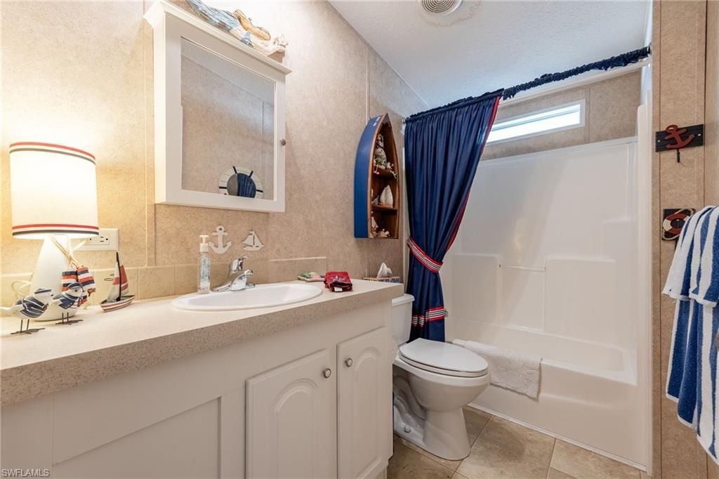 438 Snead Dr, North Fort Myers, FL 33903 Photo