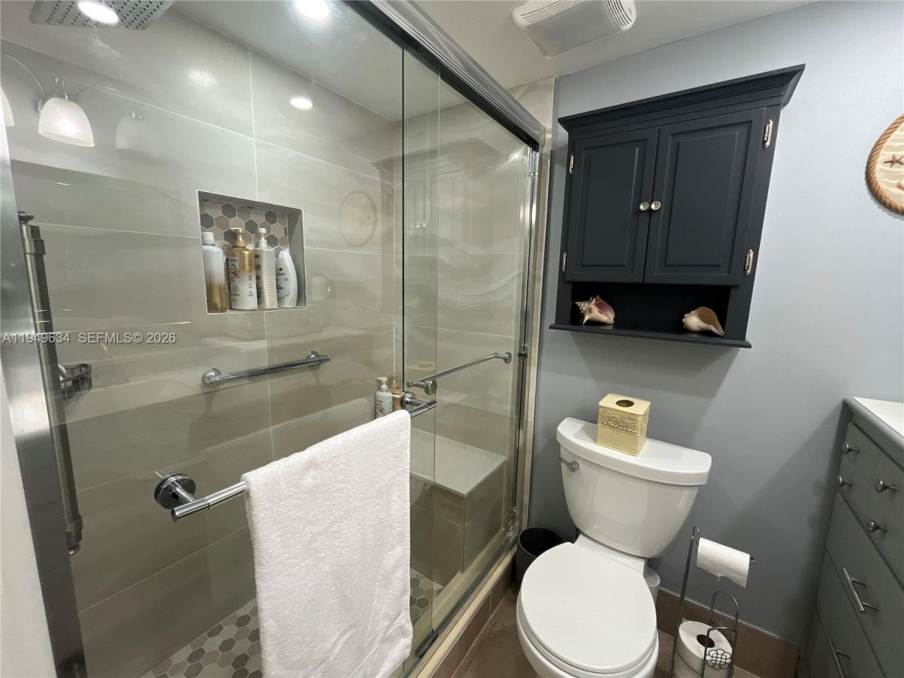 2 Briarwood Cir , Unit 112, Hollywood, FL 33024 Photo