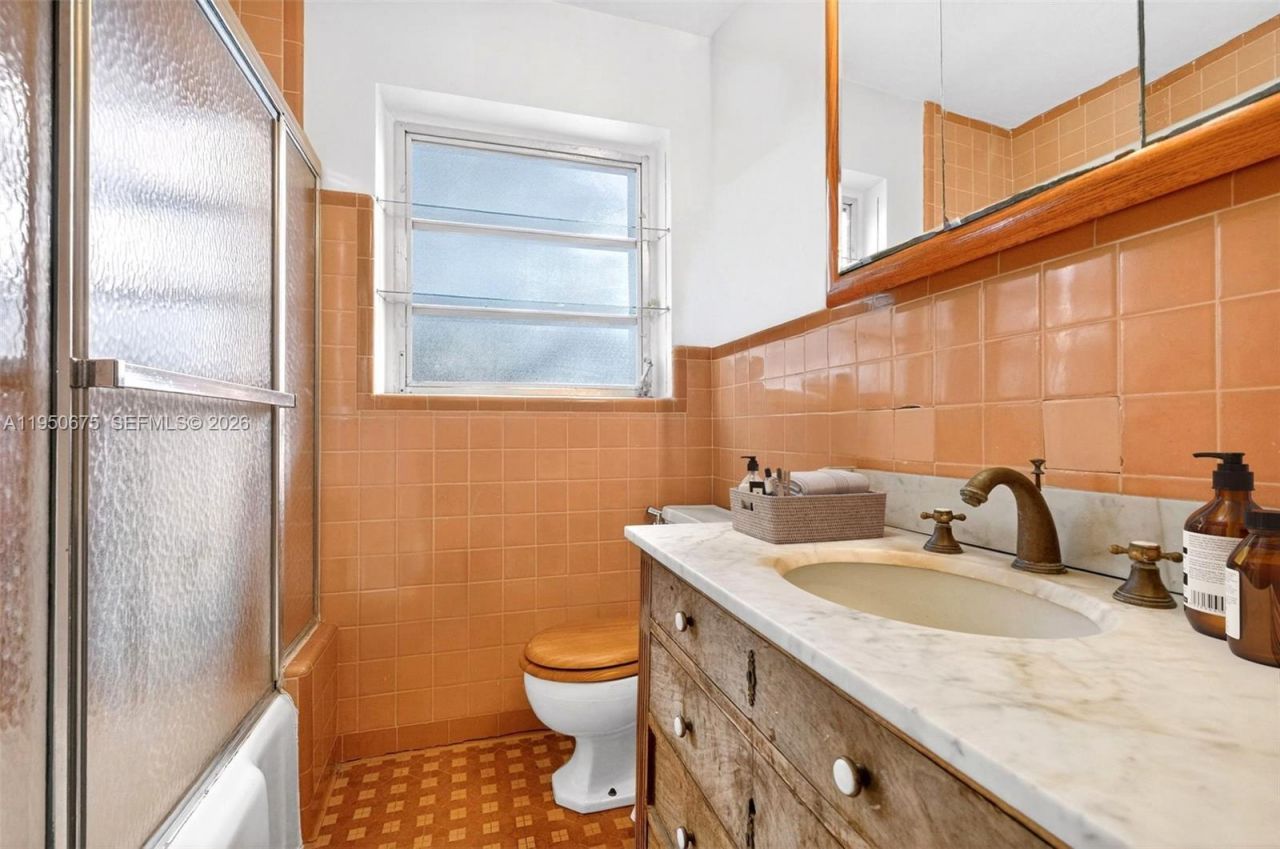 25 NW 104th St, Miami Shores, FL 33150 Photo