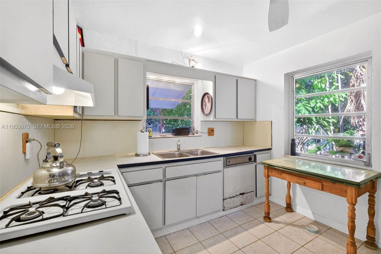 25 NW 104th St, Miami Shores, FL 33150 Photo