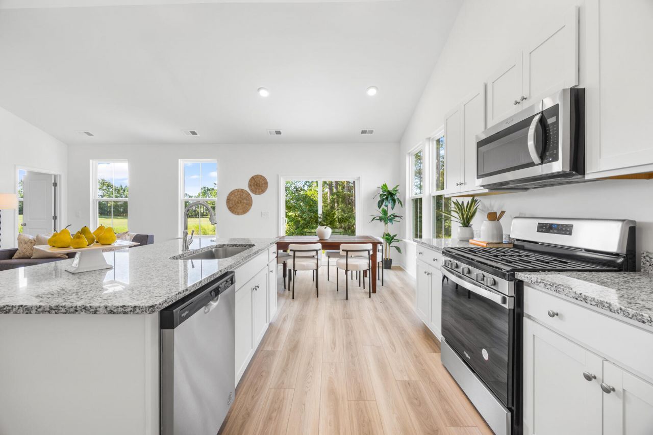 117 Summerwind Drive Photo 4