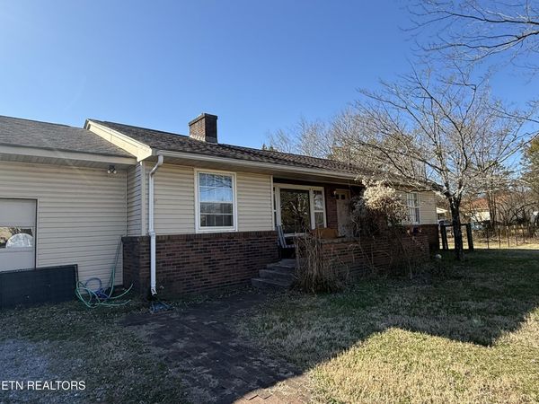 4651 Schaad Rd, Knoxville, TN 37931