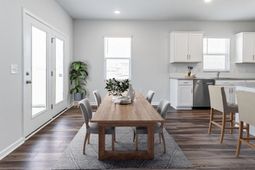 4231 Sylvan Loop photo 4