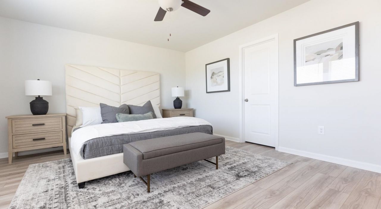 4231 Sylvan Loop Photo 9