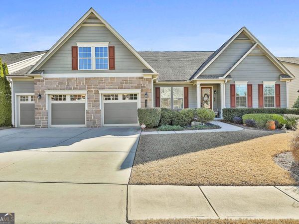 131 Red Maple Drive, Peachtree City, GA 30269