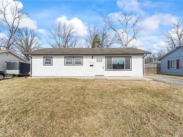 5713 Mayville Drive, Dayton, OH 45432