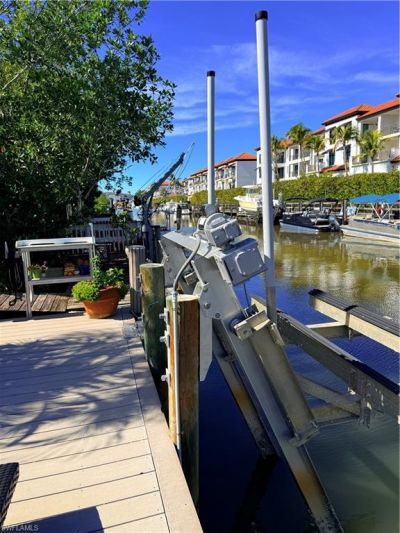 1575 Curlew Ave W, Unit 1, Naples, FL 34102 Photo