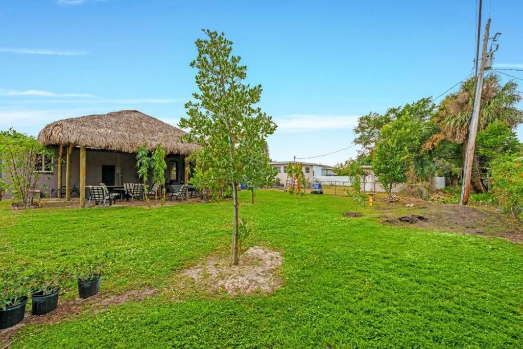 236 W 24th Street, Riviera Beach, FL 33404 Photo