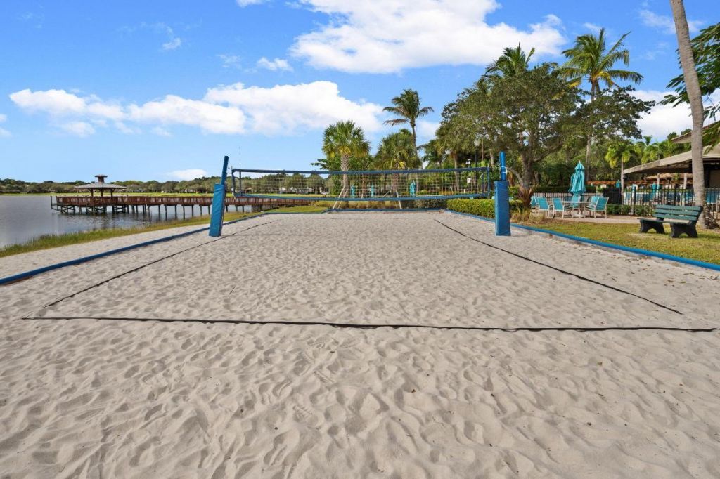 622 Castle Drive, Palm Beach Gardens, FL 33410 Photo