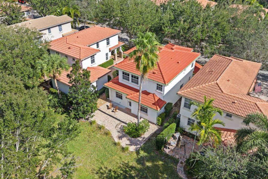 622 Castle Drive, Palm Beach Gardens, FL 33410 Photo