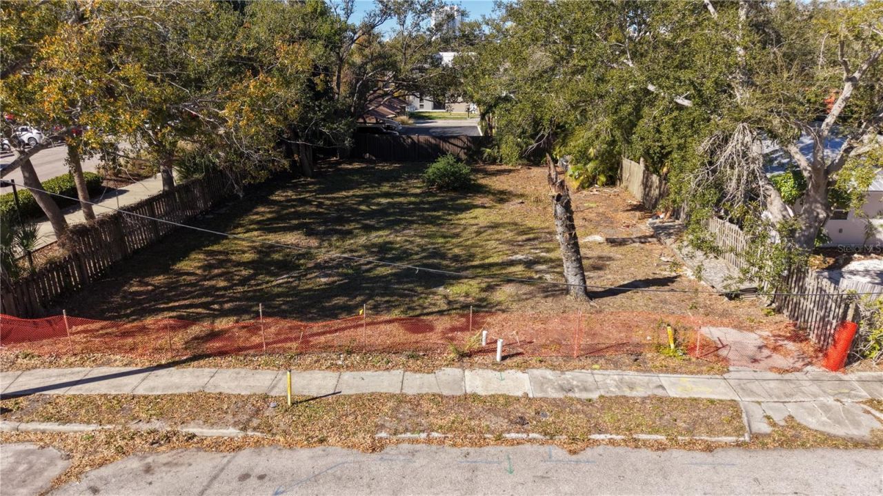 654 Lafayette Court, Sarasota, FL 34236 Photo