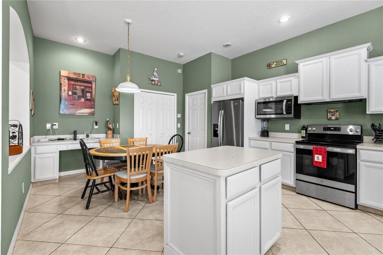 4805 Bookelia Circle, Bradenton, FL 34203 Photo