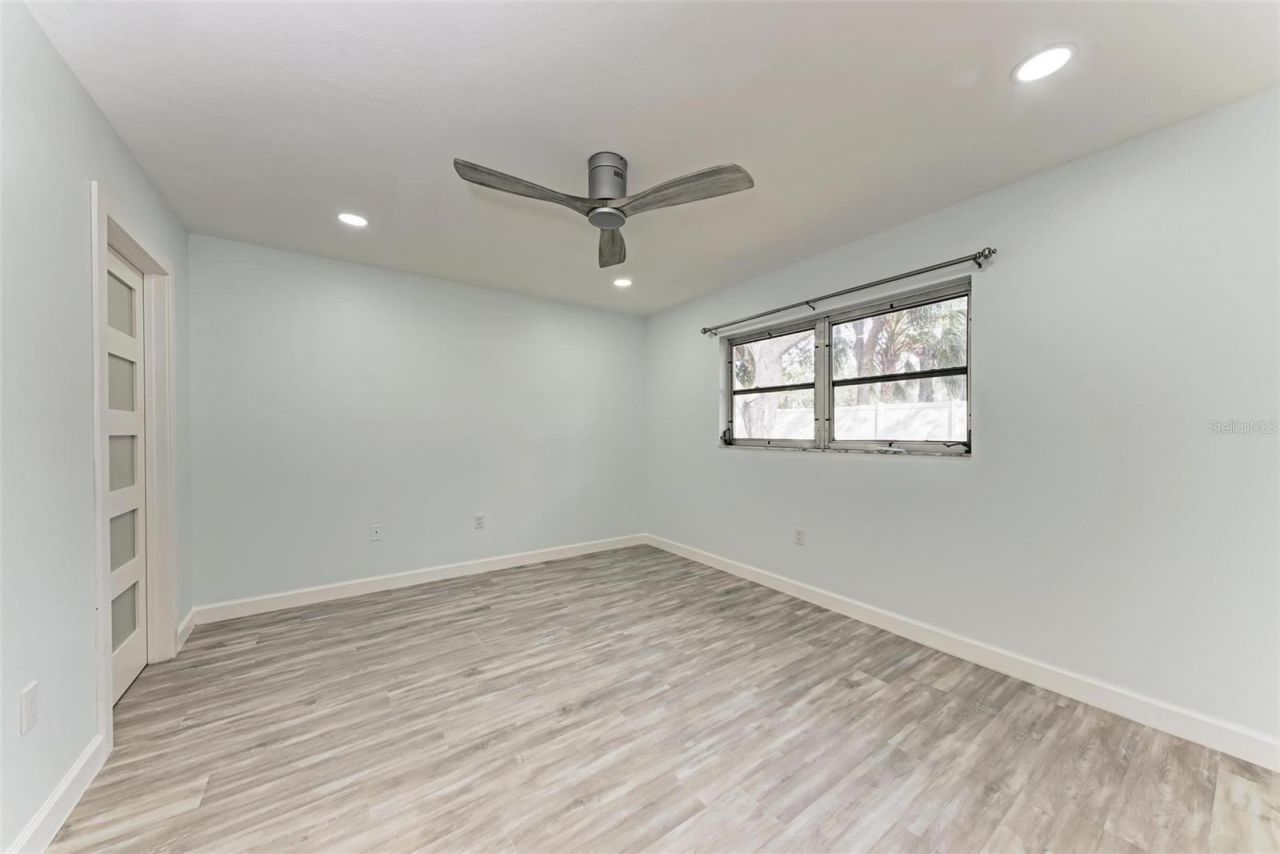 390 301 Boulevard W, Unit 8C, Bradenton, FL 34205 Photo