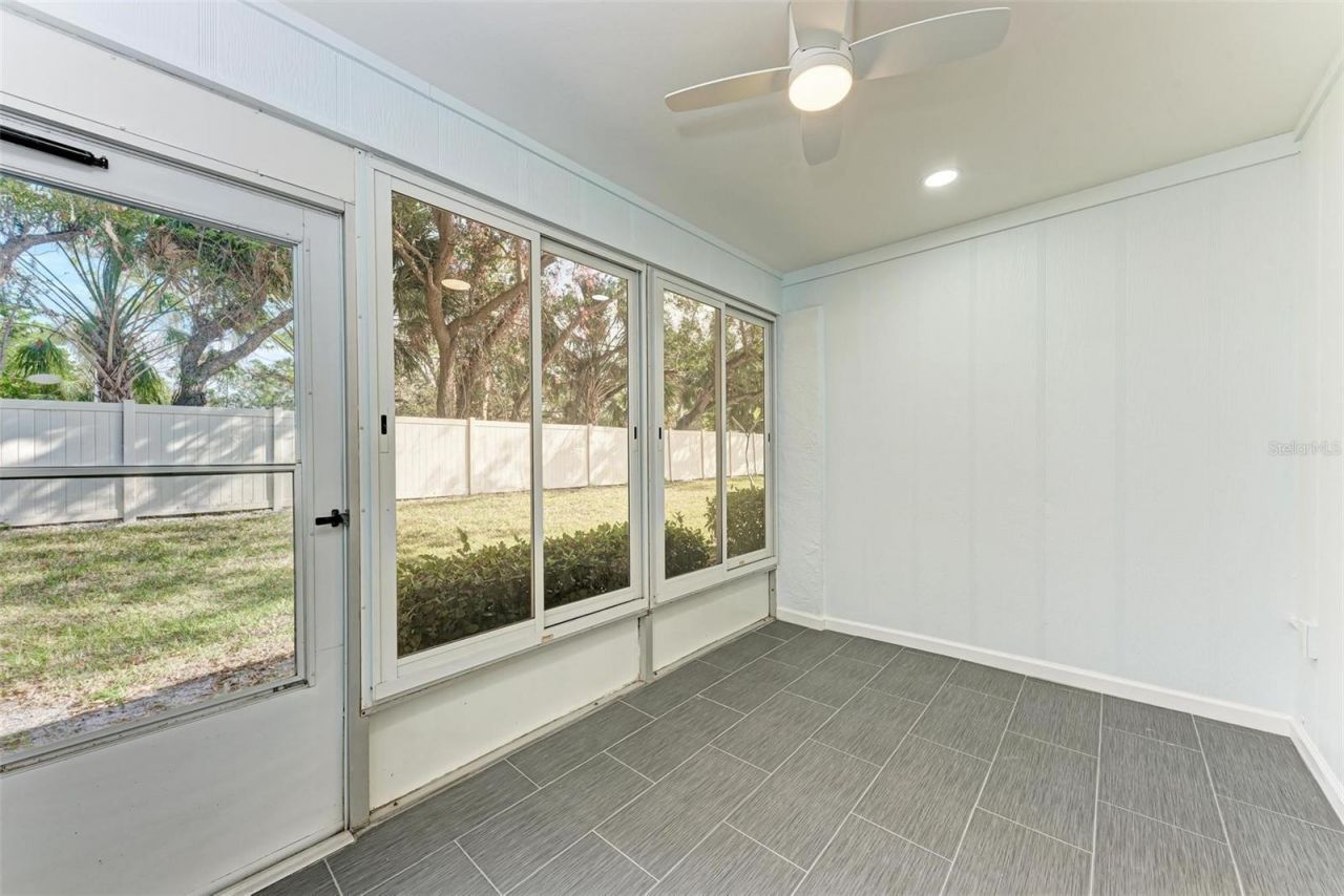 390 301 Boulevard W, Unit 8C, Bradenton, FL 34205 Photo