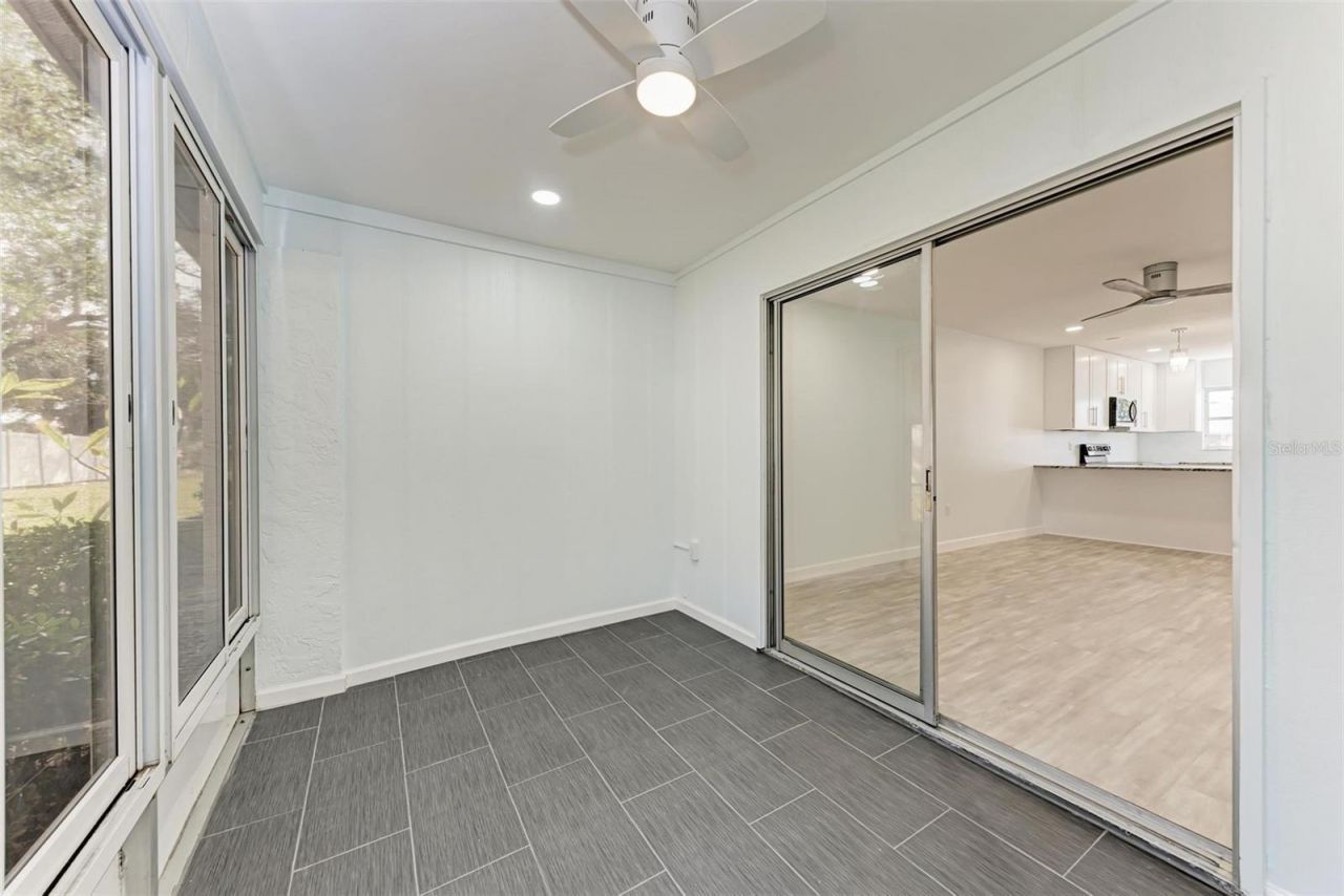 390 301 Boulevard W, Unit 8C, Bradenton, FL 34205 Photo