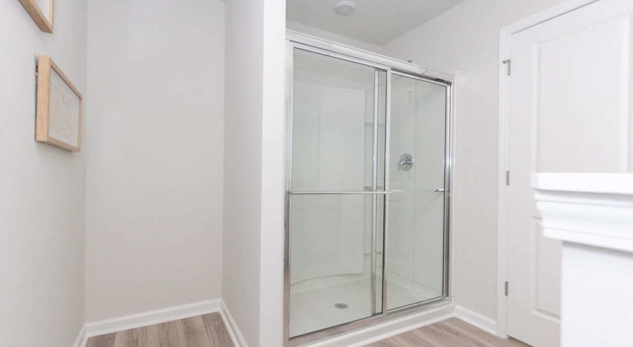 4231 Sylvan Loop Photo 20