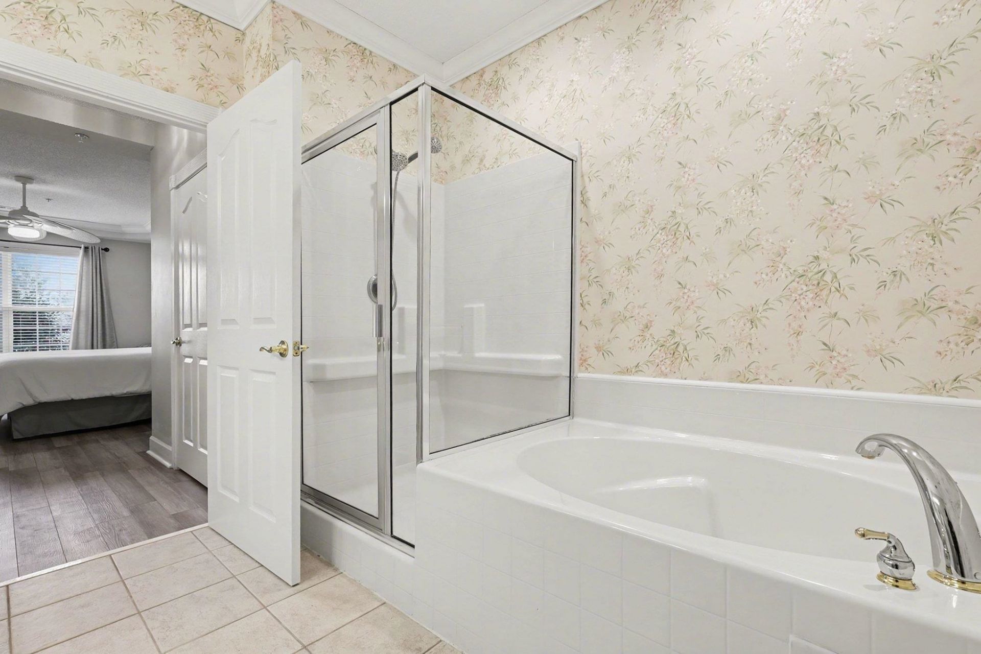 2241 Waterview Dr. Photo 23