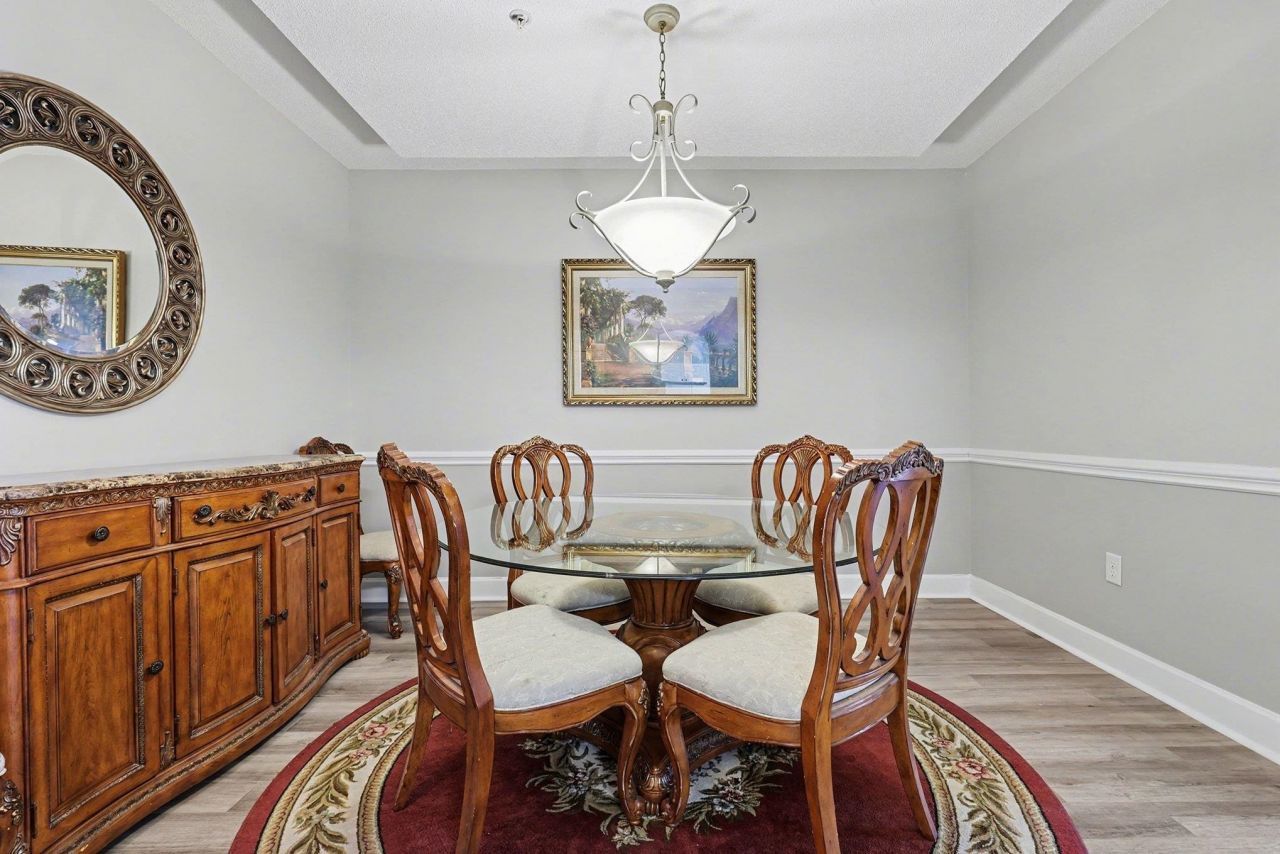 2241 Waterview Dr. Photo 9