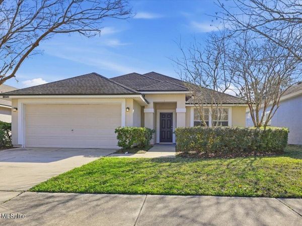 13958 N DEVAN LEE Drive, Jacksonville, FL 32226