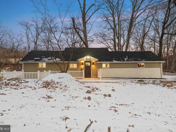 656 CREEK ROAD, BATH, PA 18014