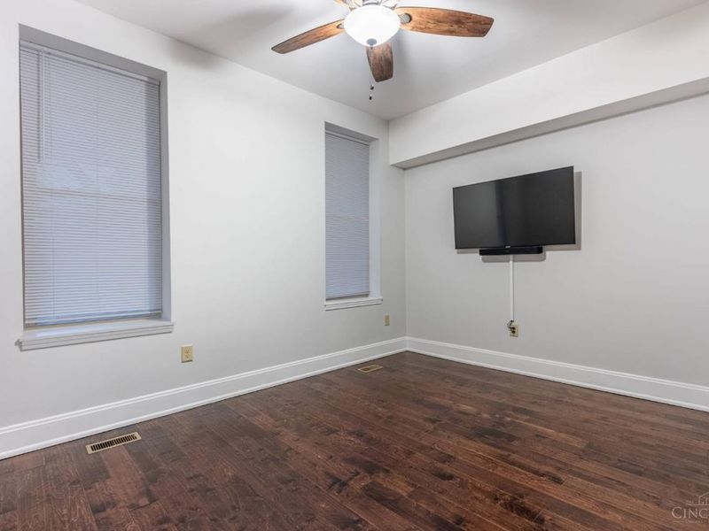 507 W Mcmicken Avenue, Cincinnati, OH 45214 Photo 18