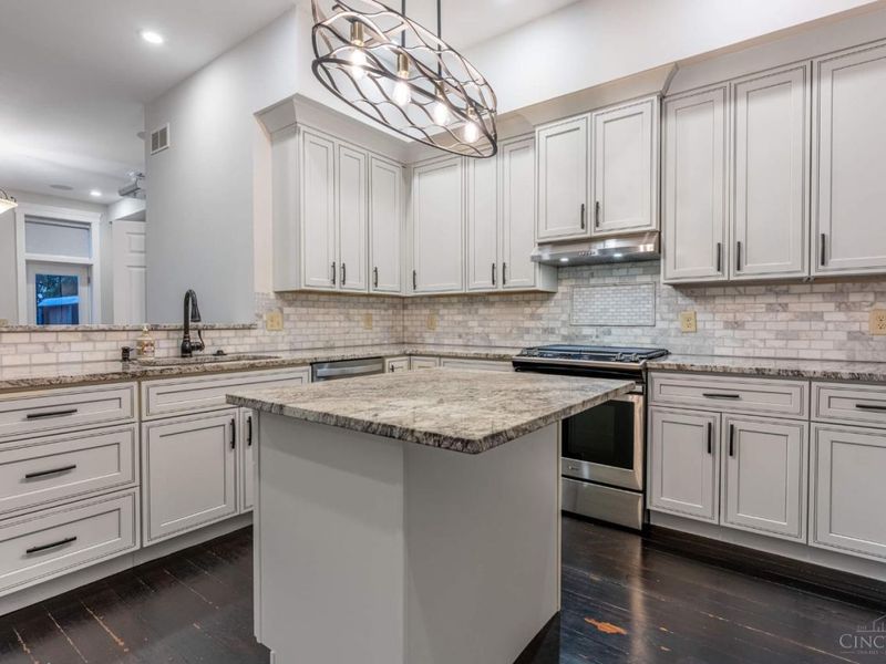 507 W Mcmicken Avenue, Cincinnati, OH 45214 Photo 5