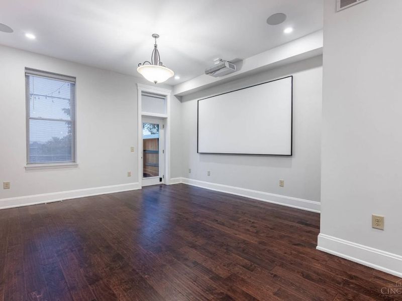 507 W Mcmicken Avenue, Cincinnati, OH 45214 Photo 7