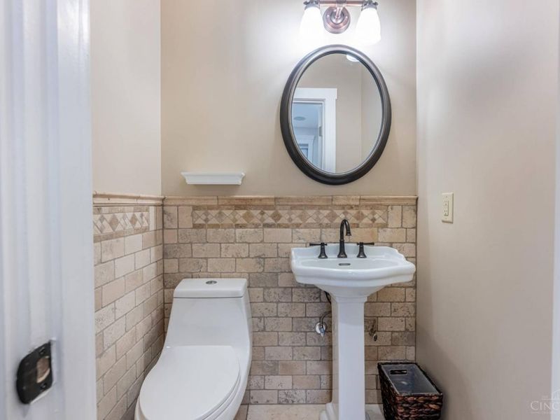 507 W Mcmicken Avenue, Cincinnati, OH 45214 Photo 9