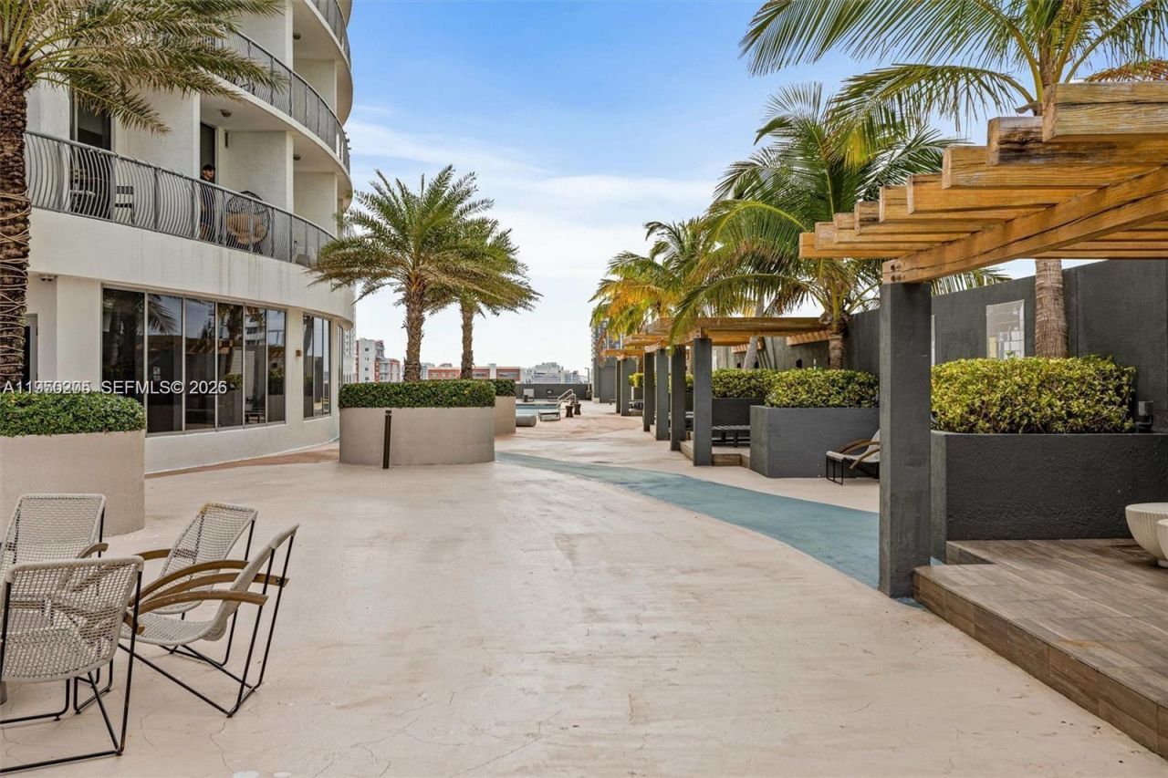 1750 N Bayshore Dr, Unit 3005, Miami, FL 33132 Photo