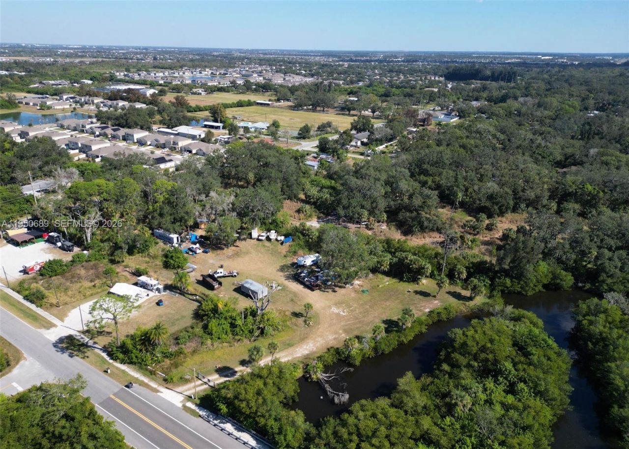 301 E Shell Point Road #77, Tampa, FL 33570 Photo
