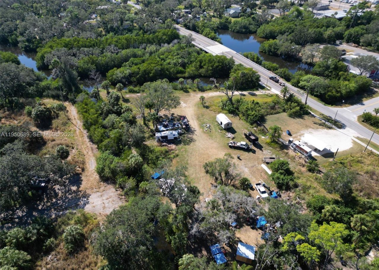 301 E Shell Point Road #77 , Tampa, FL 33570 Photo