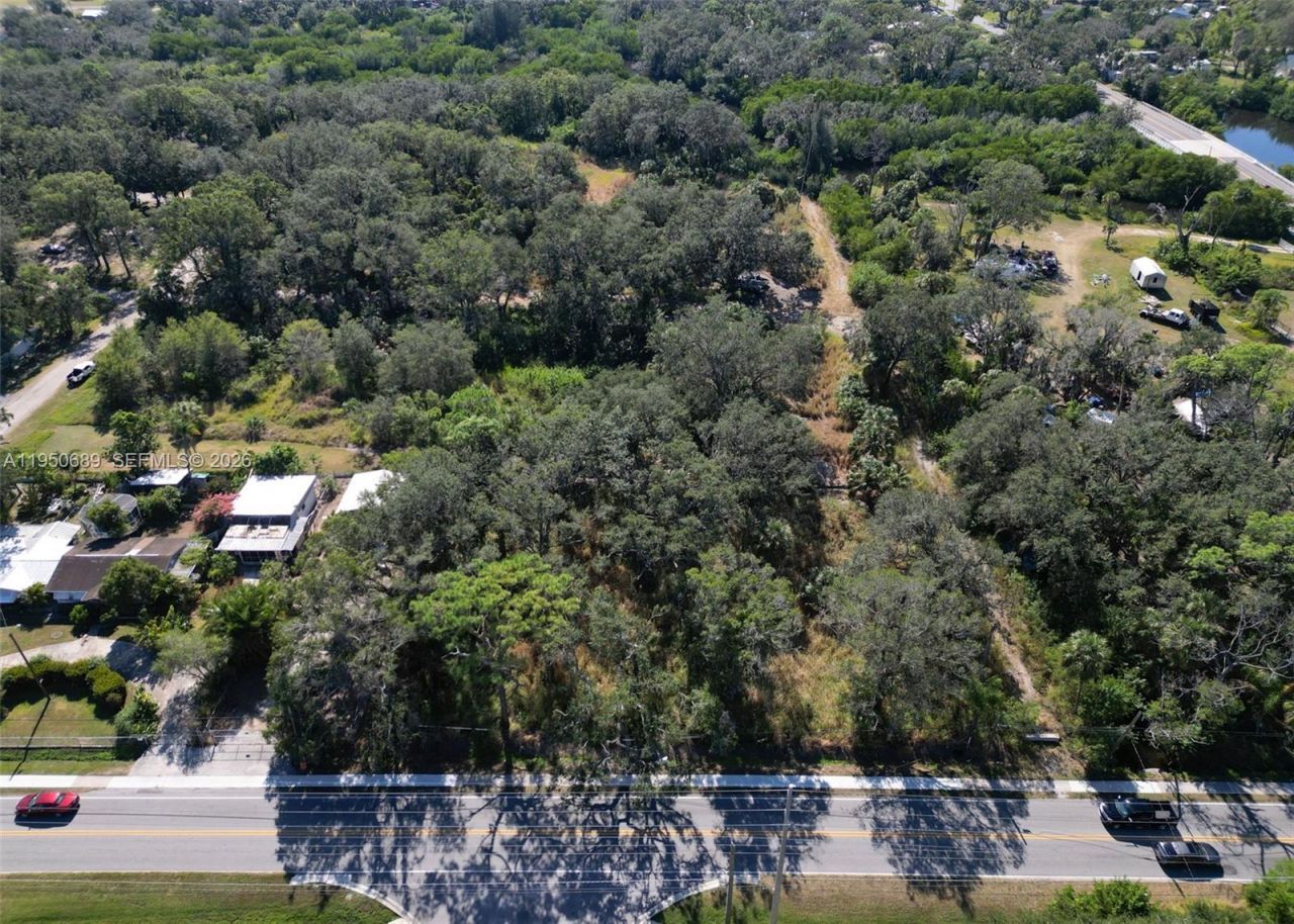 301 E Shell Point Road #77 , Tampa, FL 33570 Photo