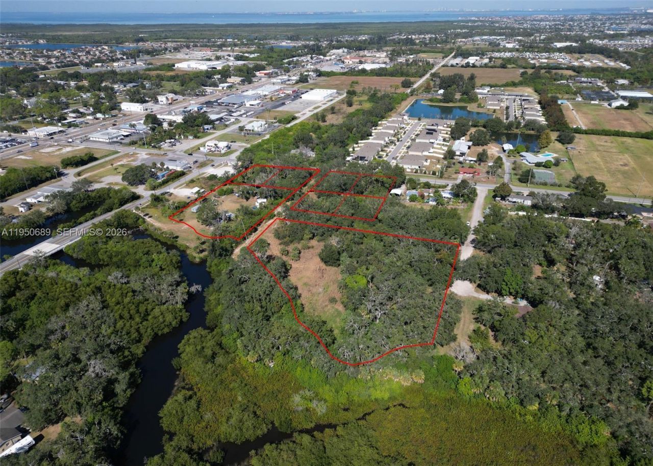 301 E Shell Point Road #77 , Tampa, FL 33570 Photo
