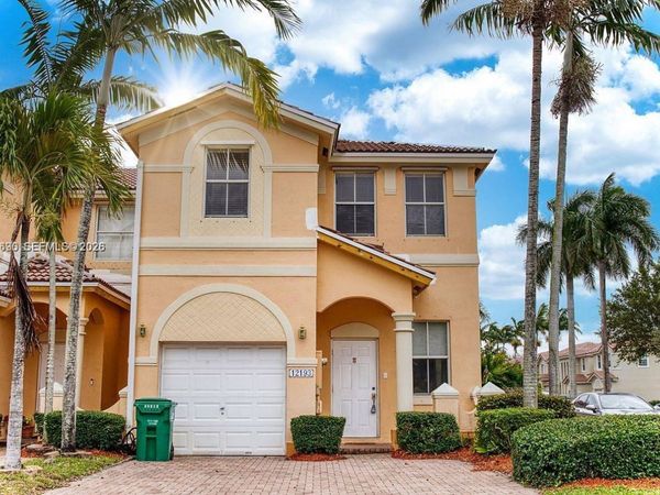 Unit 12193, Miami, FL 33186