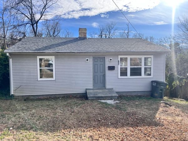 726 Elizabeth AVE , Salem, VA 24153