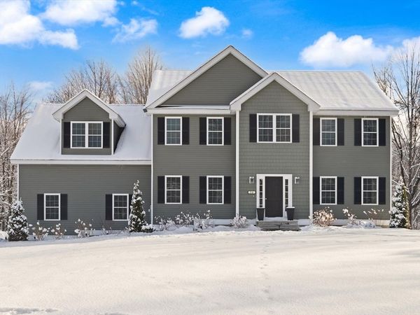 36 Gilchrest, Lunenburg, MA 01462