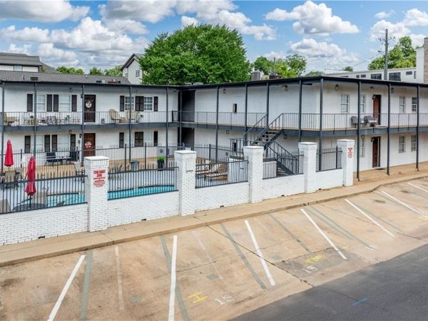 1402 9TH Street, Unit 11, Tuscaloosa, AL 35401