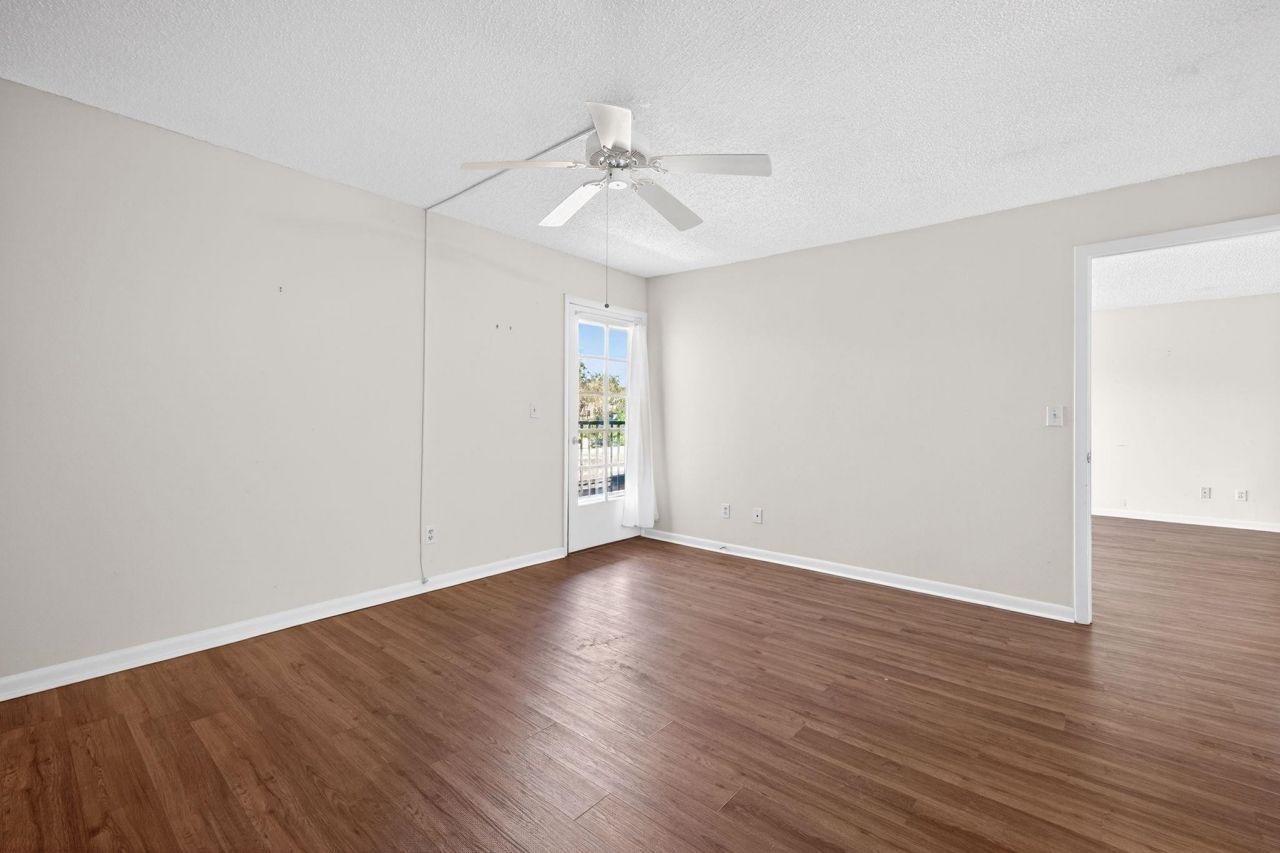 3150 Shorewood Ln, Unit 202, Fort Myers, FL 33907 Photo