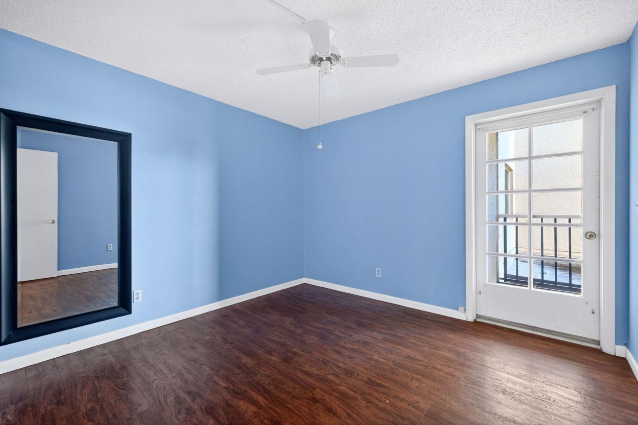 3150 Shorewood Ln, Unit 202, Fort Myers, FL 33907 Photo