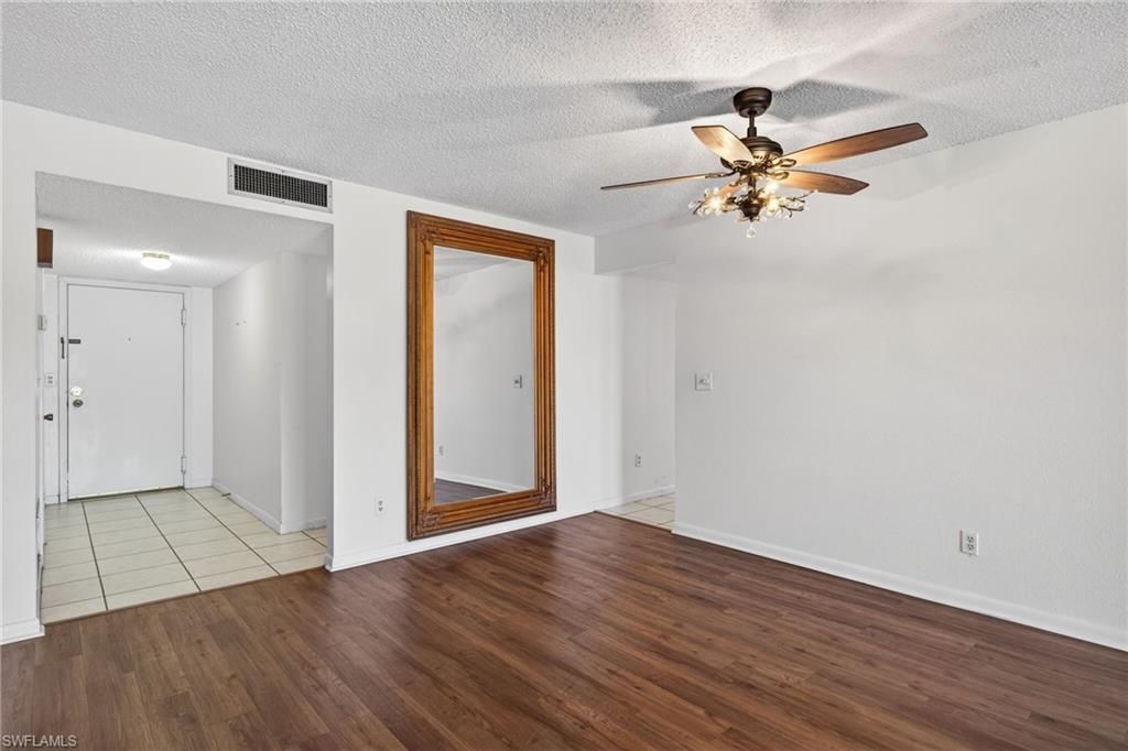 3150 Shorewood Ln, Unit 202, Fort Myers, FL 33907 Photo