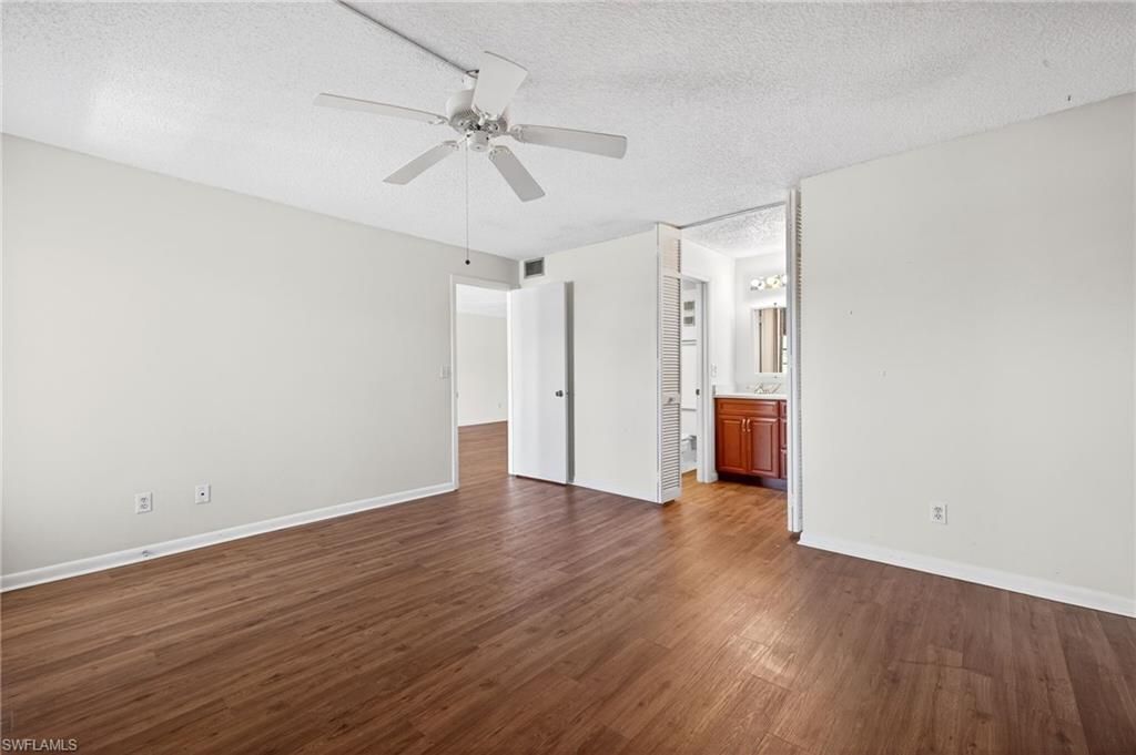 3150 Shorewood Ln, Unit 202, Fort Myers, FL 33907 Photo