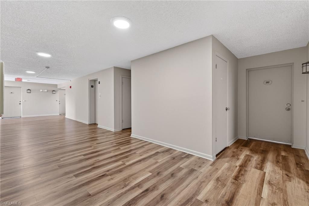 3150 Shorewood Ln, Unit 202, Fort Myers, FL 33907 Photo