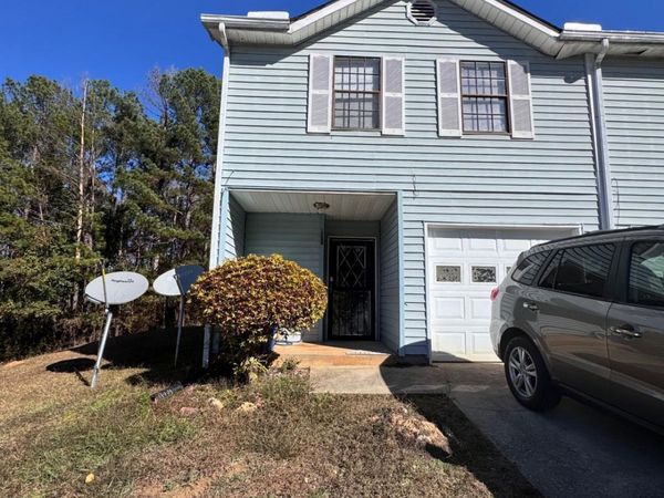 1602 Pine Tree Trail, Atlanta, GA 30349