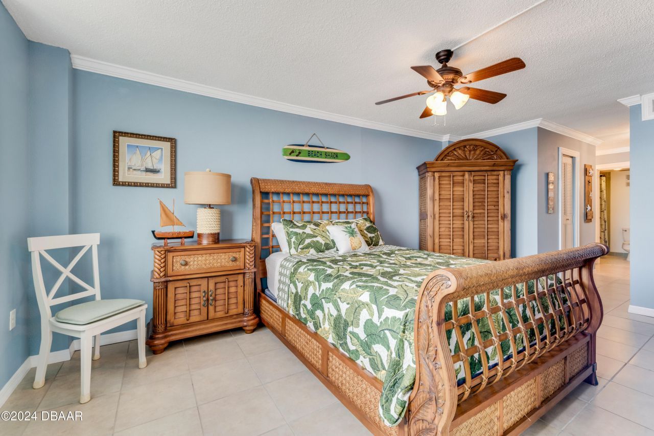 935 N Halifax Avenue, Unit 410, Daytona Beach, FL 32118 Photo